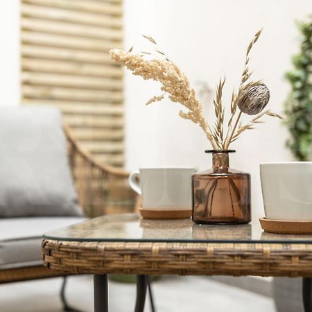Calm Apartment With Private Patio By Rems Μάλαγα Εξωτερικό φωτογραφία